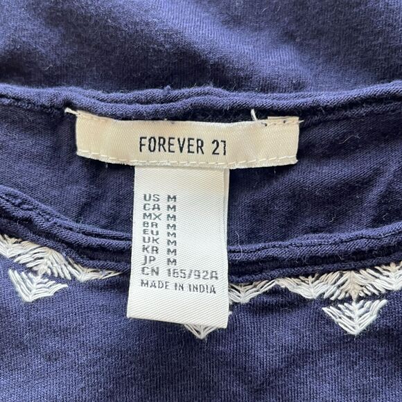 Forever 21 Womens Sz M Cropped Fringe T Shirt Blue White Boho Festival - Picture 2 of 4